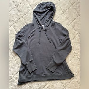 Women's hooded lightweight shirt/ sweatshirt